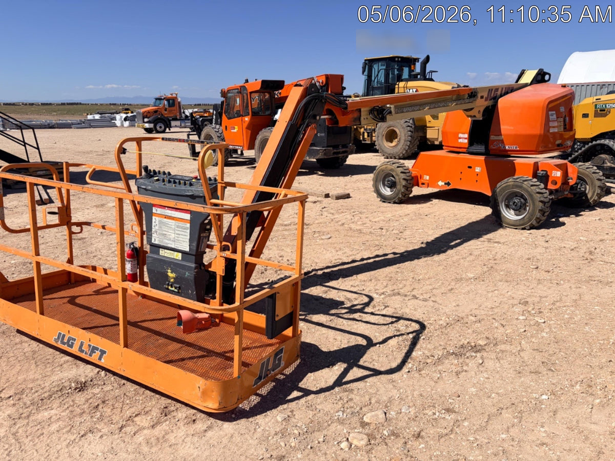 2019 JLG 460SJ