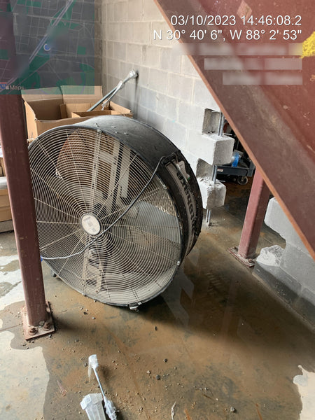 2021 MASTER 42" HD Fan
