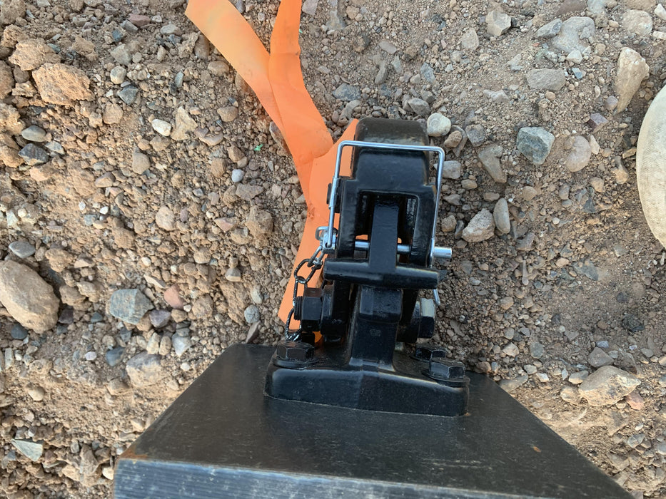 2019 ARROW MATERIAL HANDLING 1000100-12-F