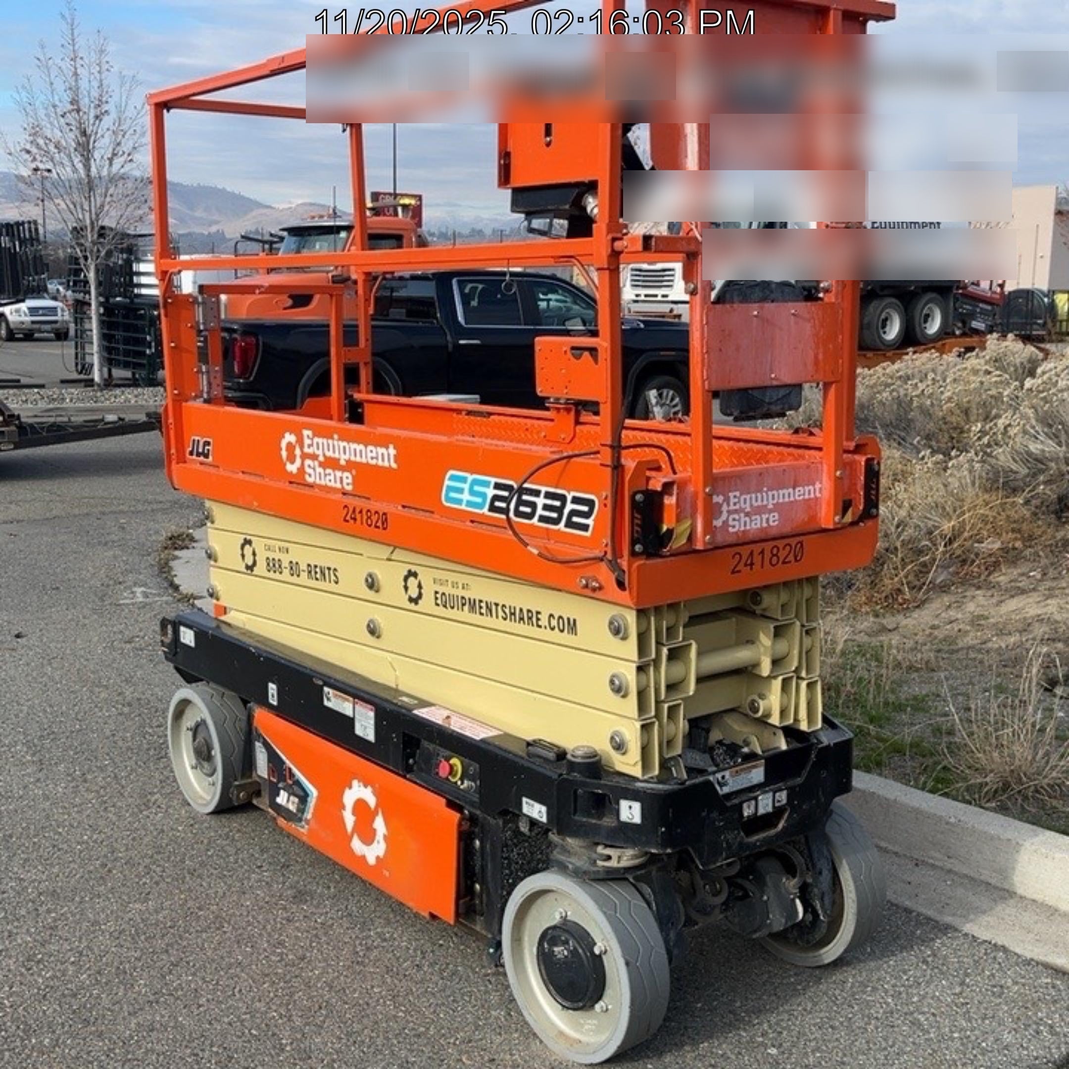 2022 JLG ES2632
