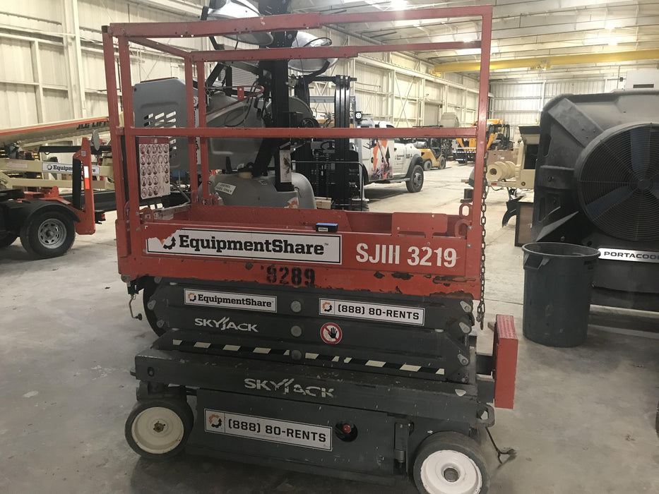 2018 SKYJACK SJIII-3219