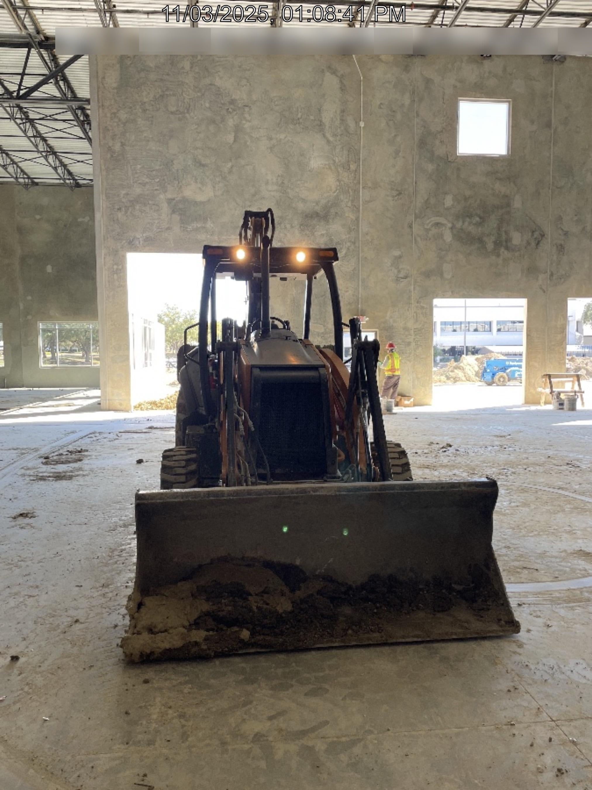 2022 CASE 580N EP - Extendable Backhoe