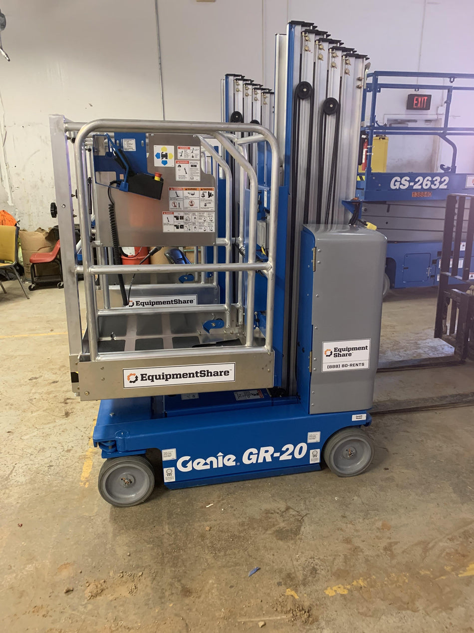 2021 GENIE GR-20