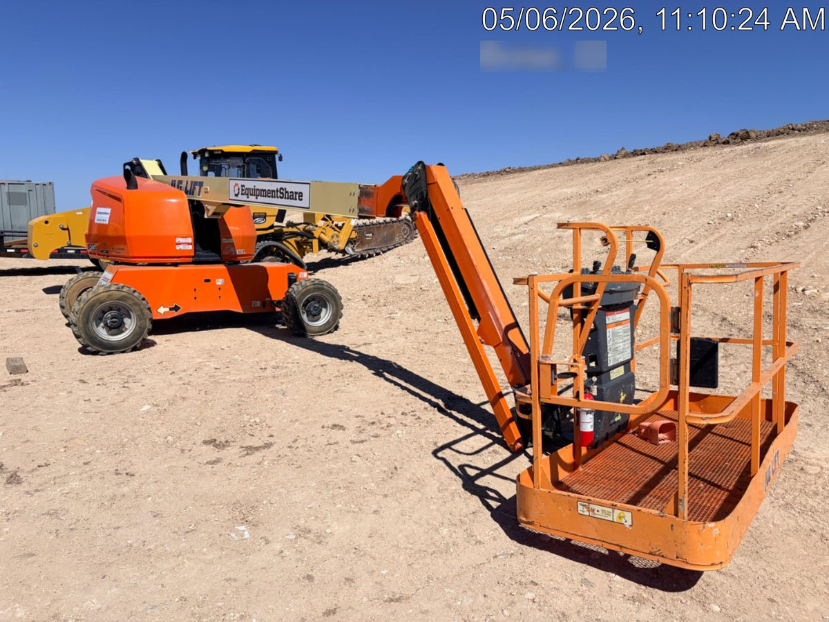 2019 JLG 460SJ