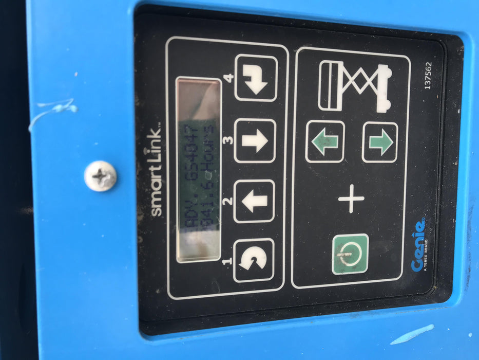 2019 Genie GS-4047 Folding rails with half height swing gate