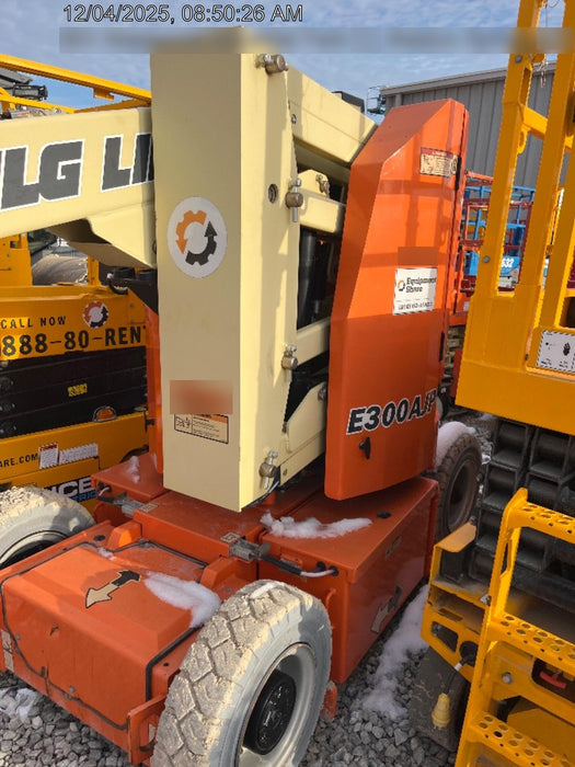 2019 JLG E300AJP