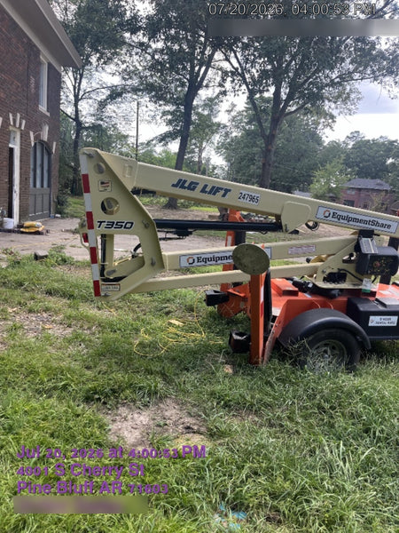 2022 JLG T350