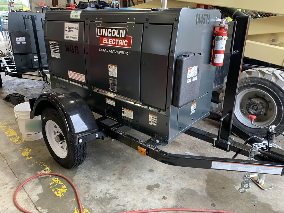 2021 Lincoln Electric Dual Maverick 200/200X Ready Pak 3 (includes trailer, cable rack, fender light kit)