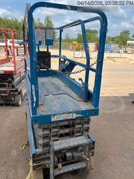 2019 Genie GS-1930 Fixed rails with chain Entry