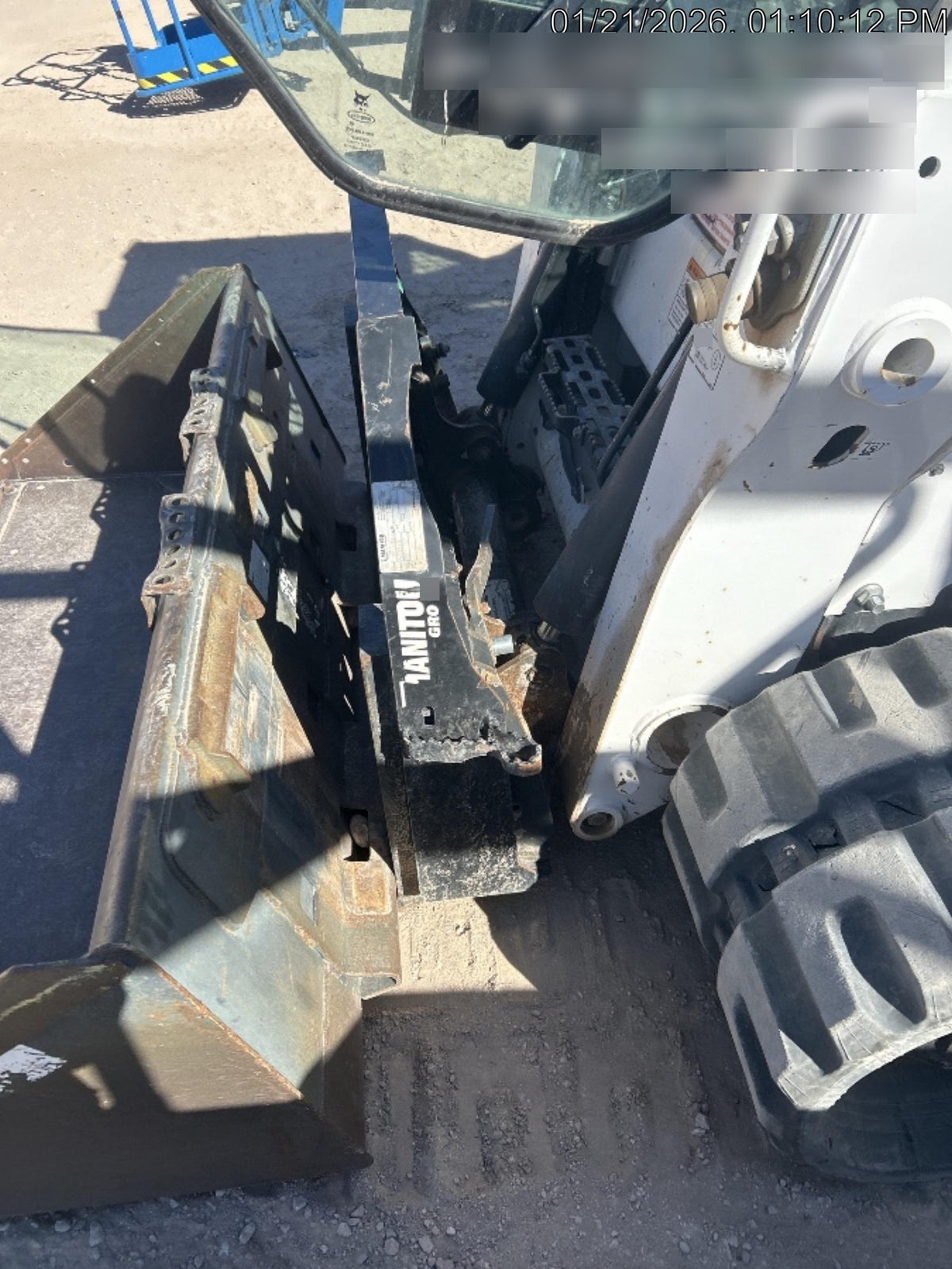 2023 MANITOU 50504723