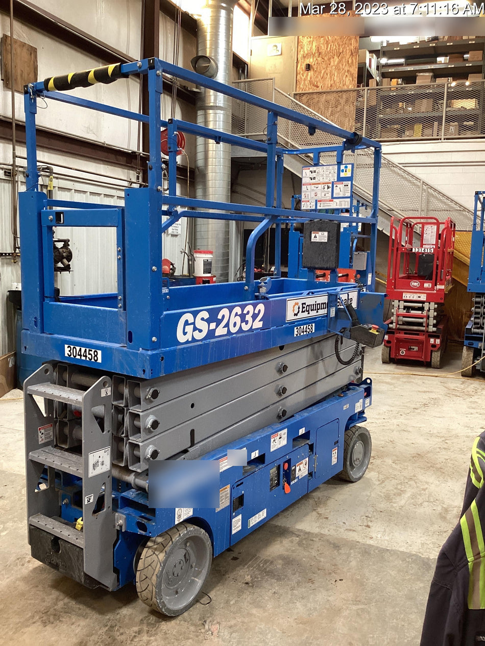 2023 GENIE GS-2632