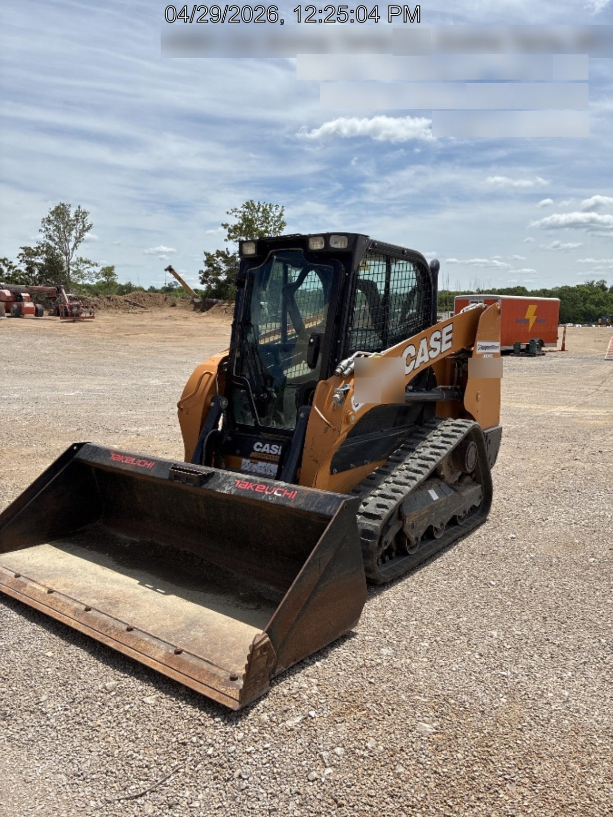 2021 CASE TR270B