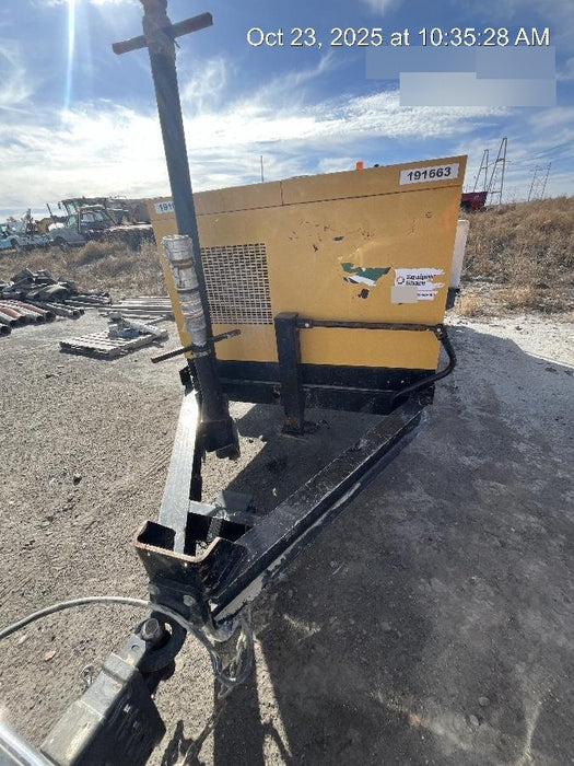 2021 Vac-Tron LP573XDT T4 Koehler Diesel Engine, 500 Gallon Debris Tank, x2 100 Gallon Water Tanks