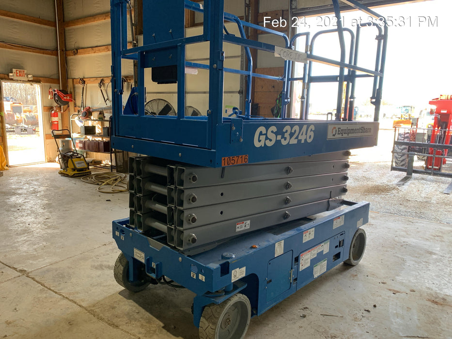 2020 Genie GS-3246 Standard, Folding full height swing gate