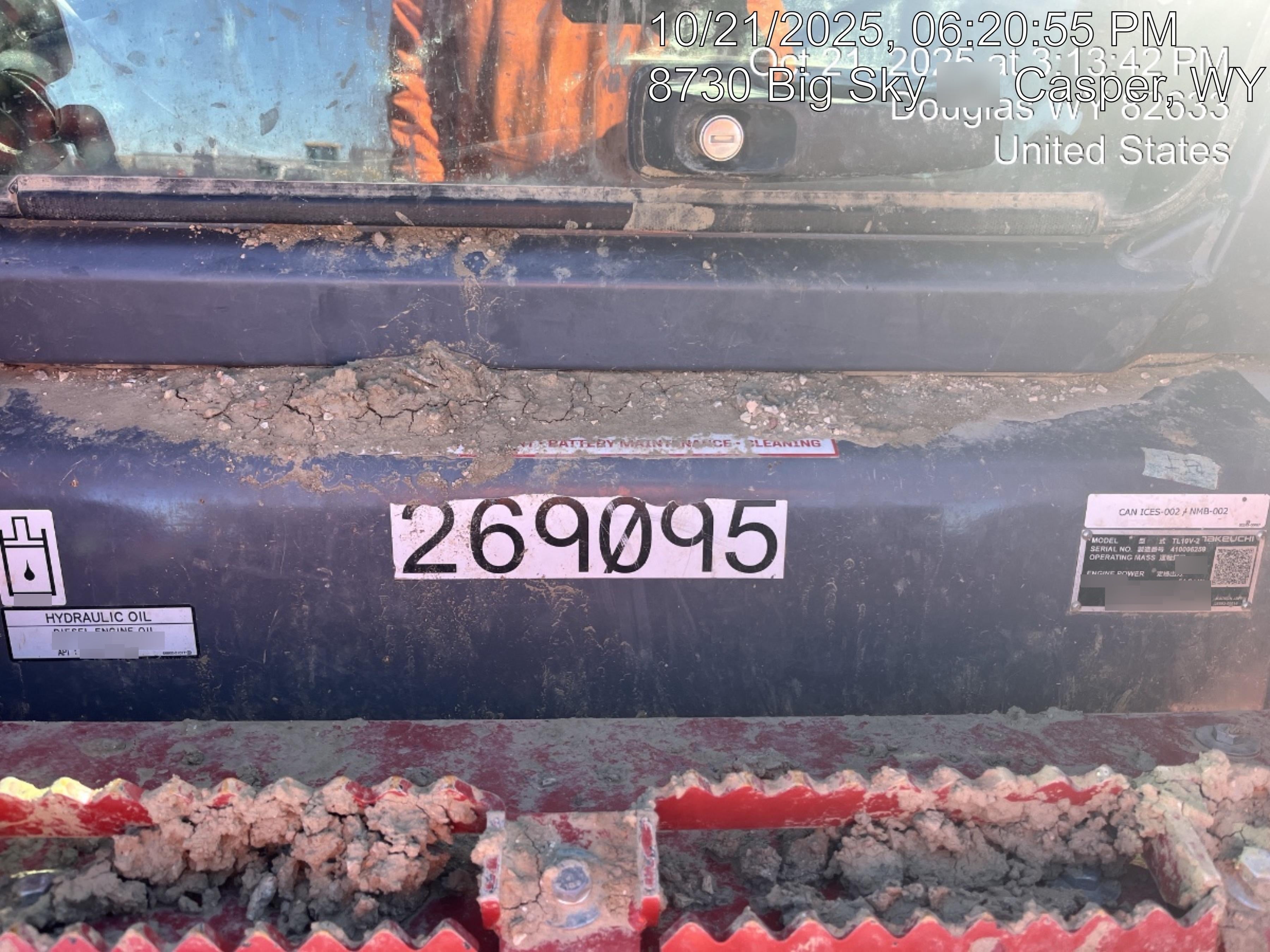 2022 TAKEUCHI TL10V2-CR