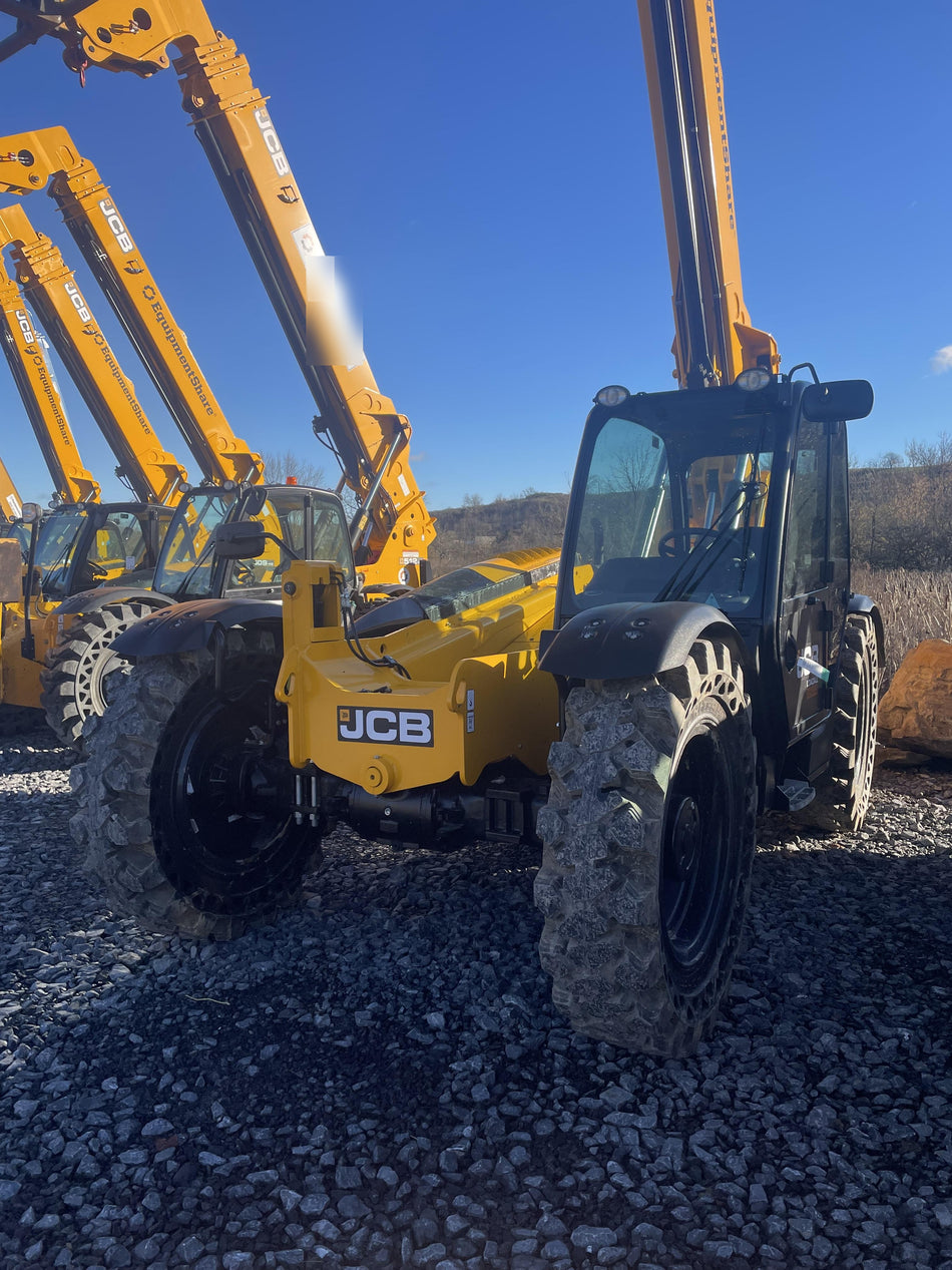 2024 JCB 509-42