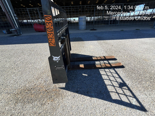 2023 BOBCAT 36" Mini Skid Steer Fork Carriage - Bobcat