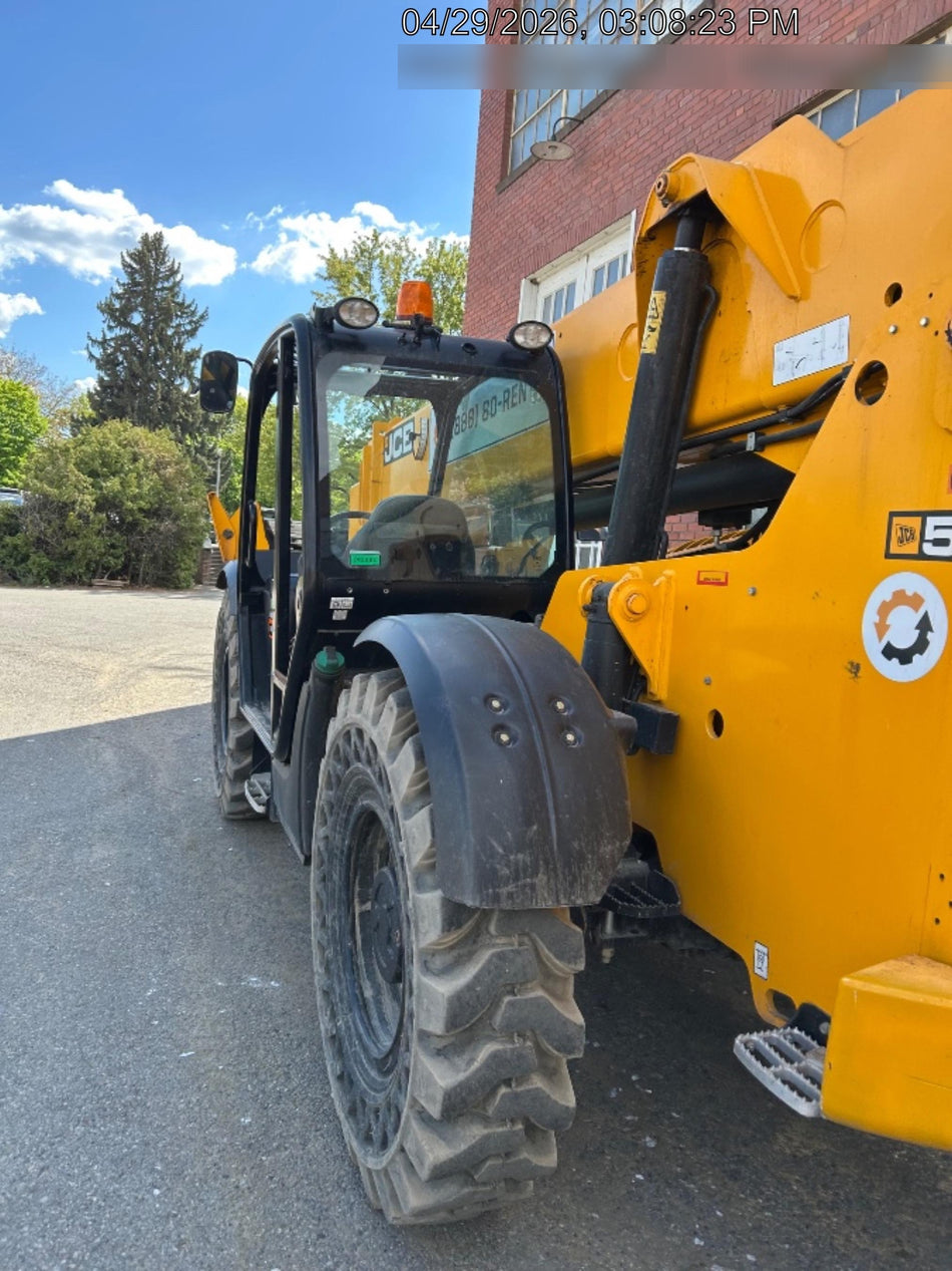 2020 JCB 510-56