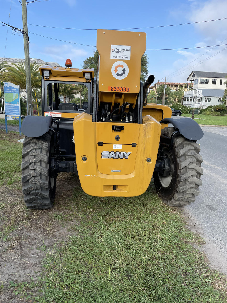 2022 SANY STH1056