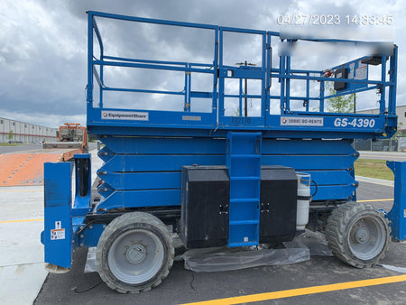 2020 GENIE GS-4390 RT
