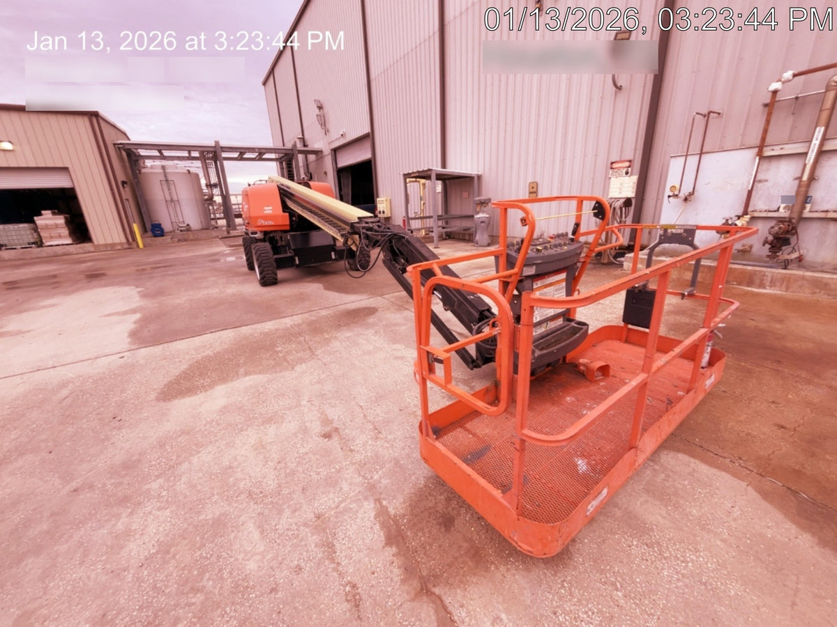 2023 JLG 660SJ