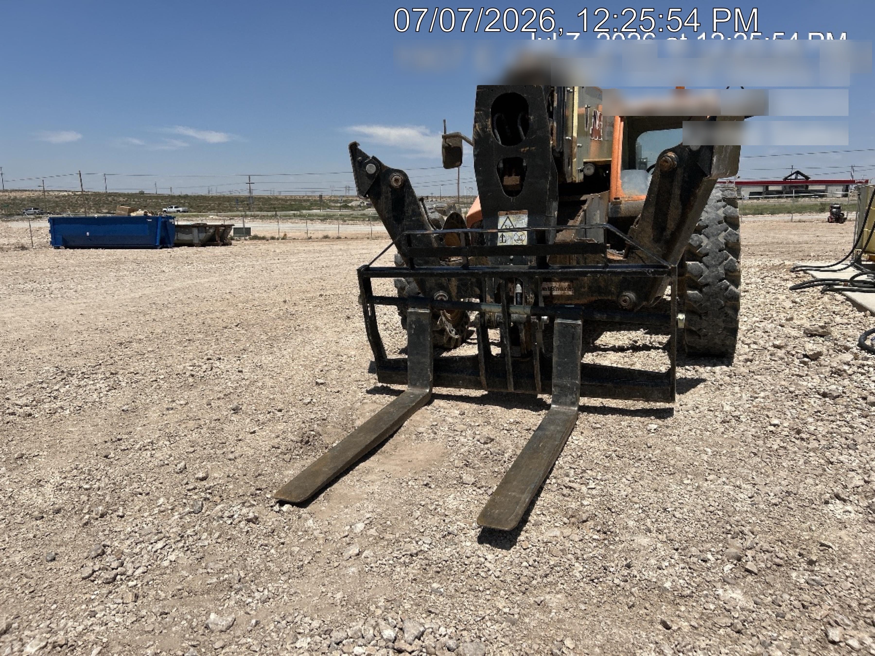 2019 JLG 1255