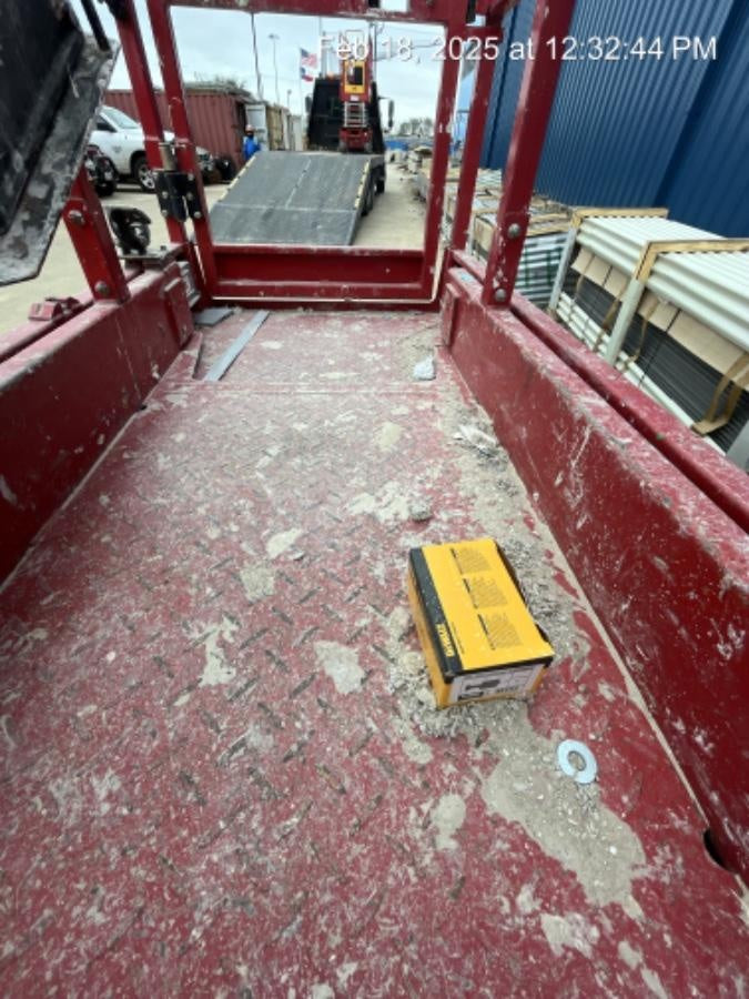2019 MEC 1330SE MEC 1330SE w/ES Track Hardware, Full Extended 2 Year Warranty