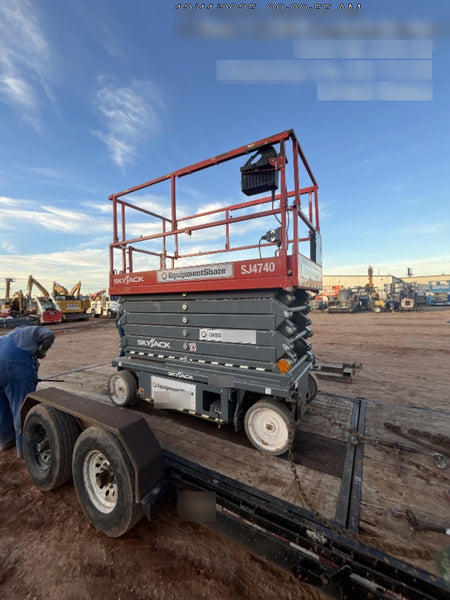 2023 SKYJACK SJ4740