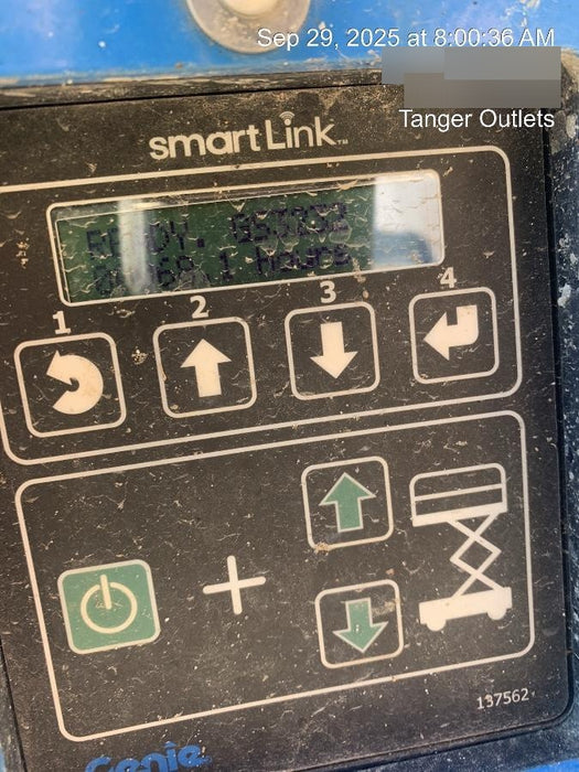 2020 Genie GS-3232 Standard, Folding half height swing gate, 800W Inverter