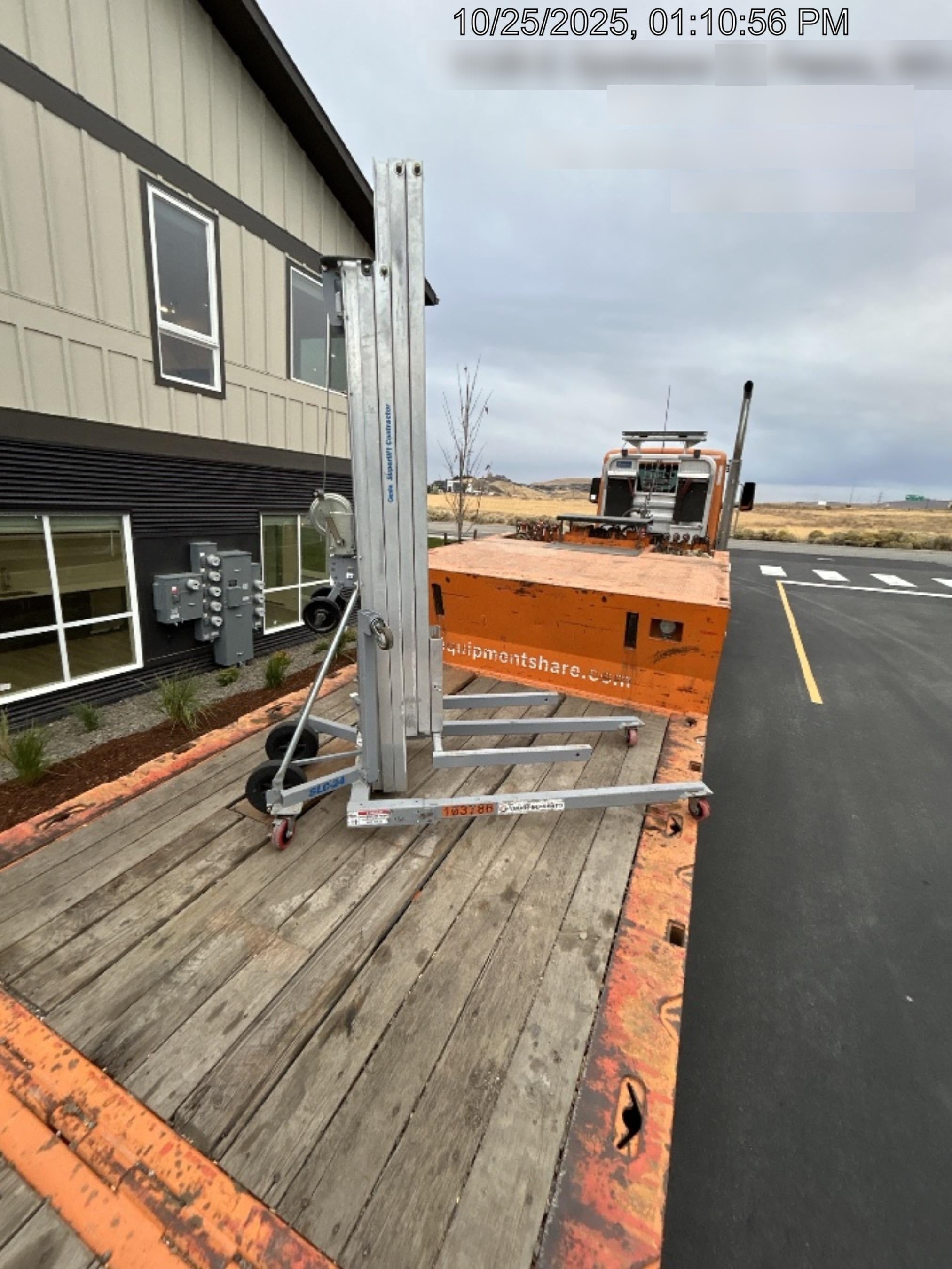 2020 GENIE SLC-24