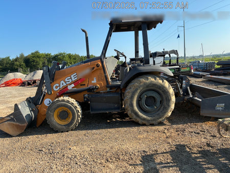2019 Case 570N EP Canopy, 4WD, GP Front Bucket, Dual Tilt Cylinder, 84" Box Blade w/ Scarifier, Wheel Weights, Beacon