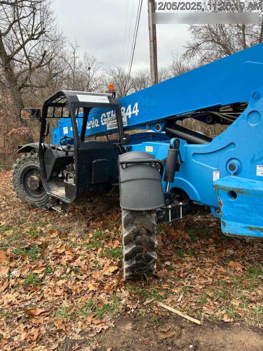 2017 Genie GTH-844 Genie GTH 844, Solid Tires, 60" carriage, Open ROPS