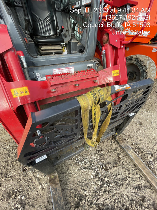 2022 PALADIN 48" Pallet Forks - Paladin