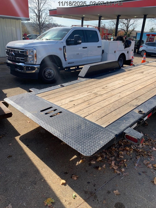 2023 LOADTRAIL Tilt-Deck Rental Trailer