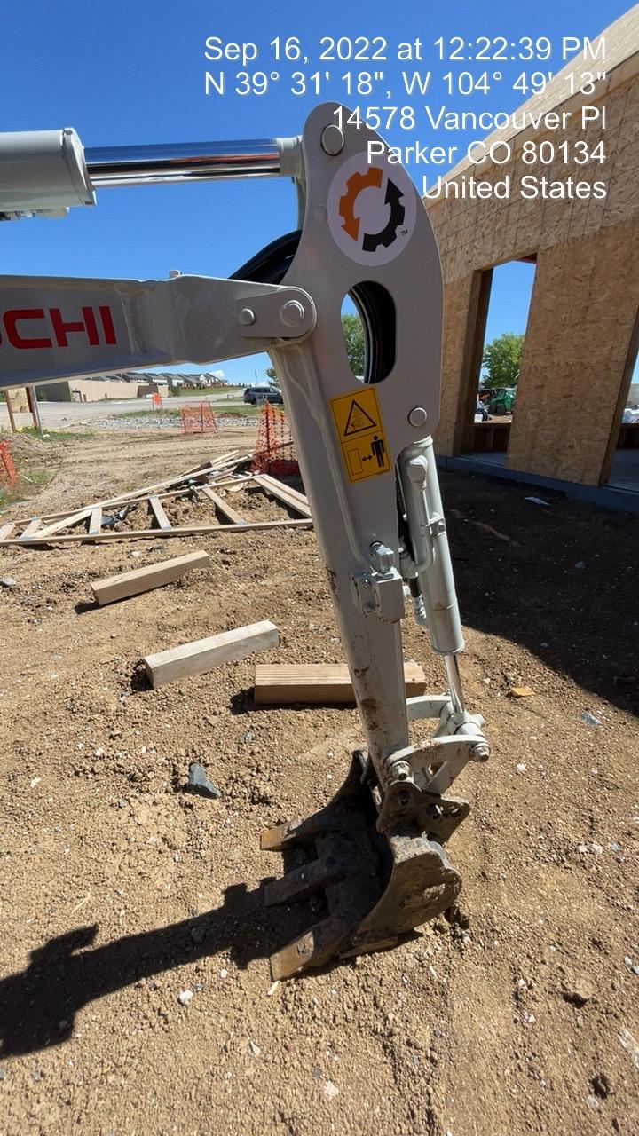 2022 TAKEUCHI TB210R