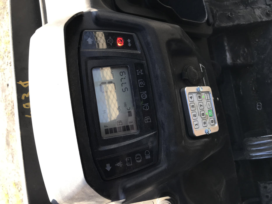 2019 Kubota RTV-X900G-H - 2 Passenger 4wd Utility Cart, LED Strobe, Windshield Tempered Glass, Plastic Canopy, Backup Alarm