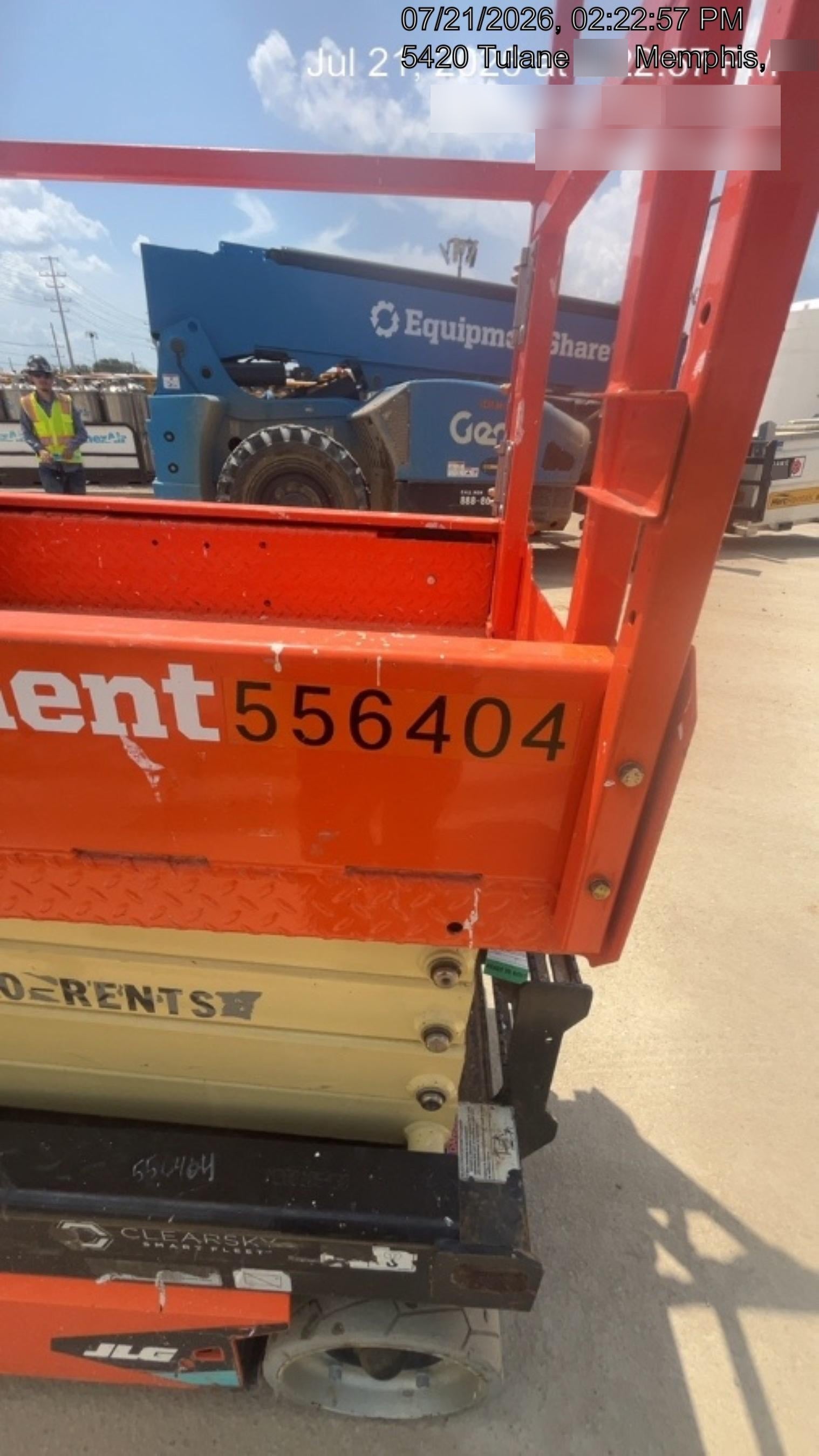 2025 JLG ES1932