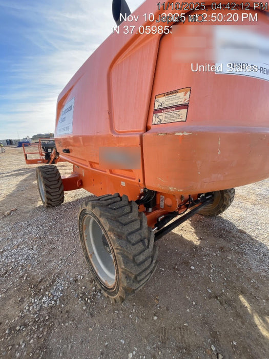 2019 JLG 660SJ
