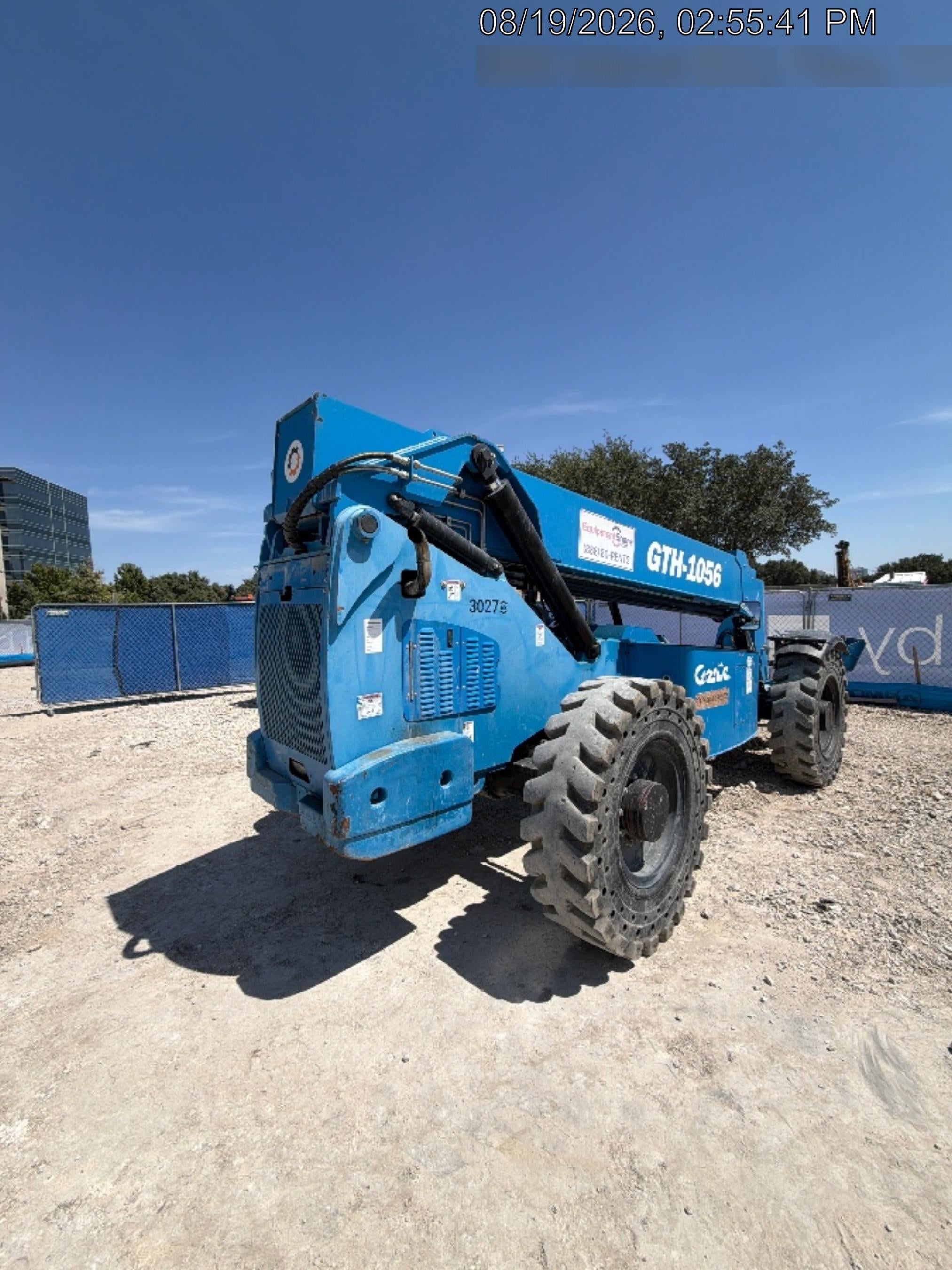 2017 GENIE GTH-1056