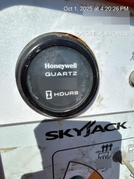 2016 SKYJACK SJ86T