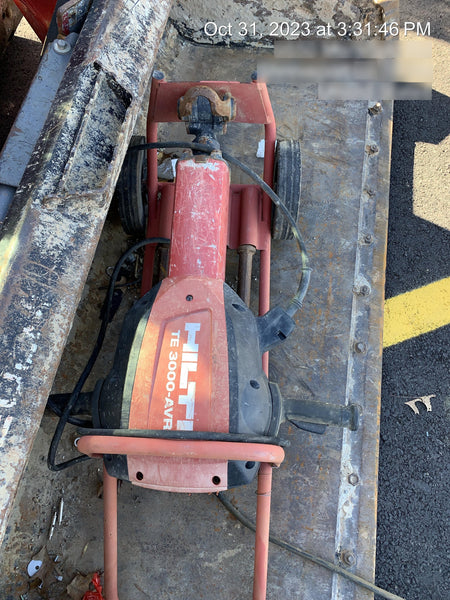 2020 HILTI TE 3000-AVR