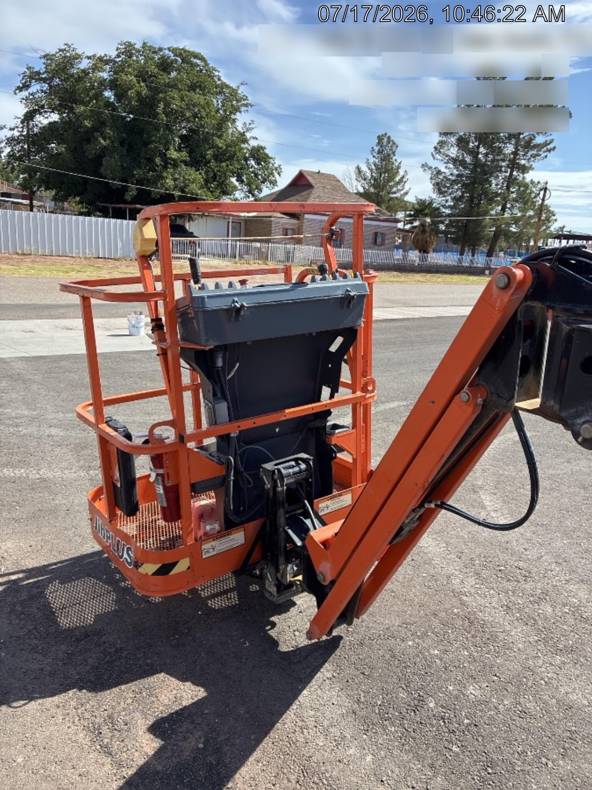 2021 JLG E400AJP Narrow