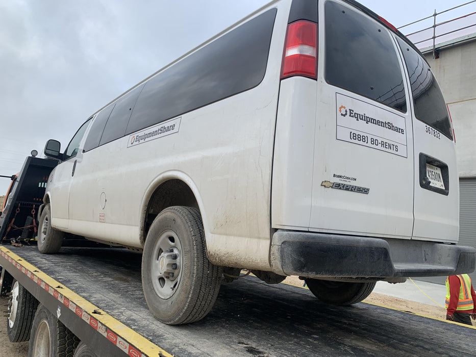 2023 CHEVROLET Express Van - Rental