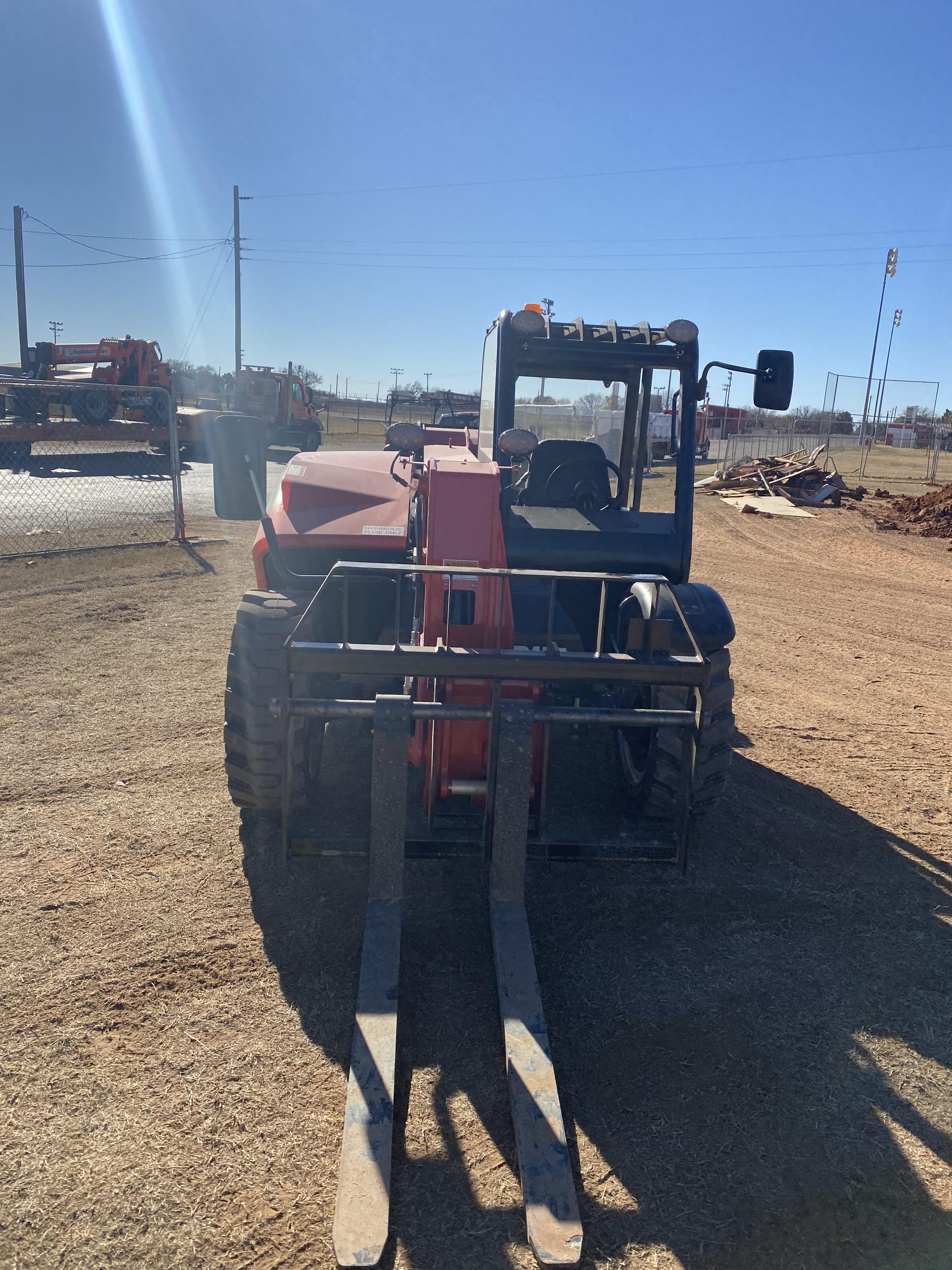 2021 MANITOU MTA5519