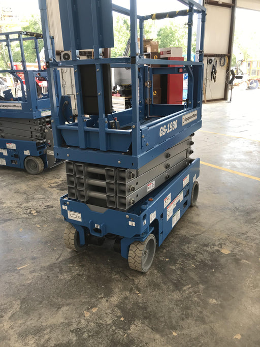 2020 Genie GS-1930 Solid Non Marking Tires, Beacon, Folding rails with half height swing gate