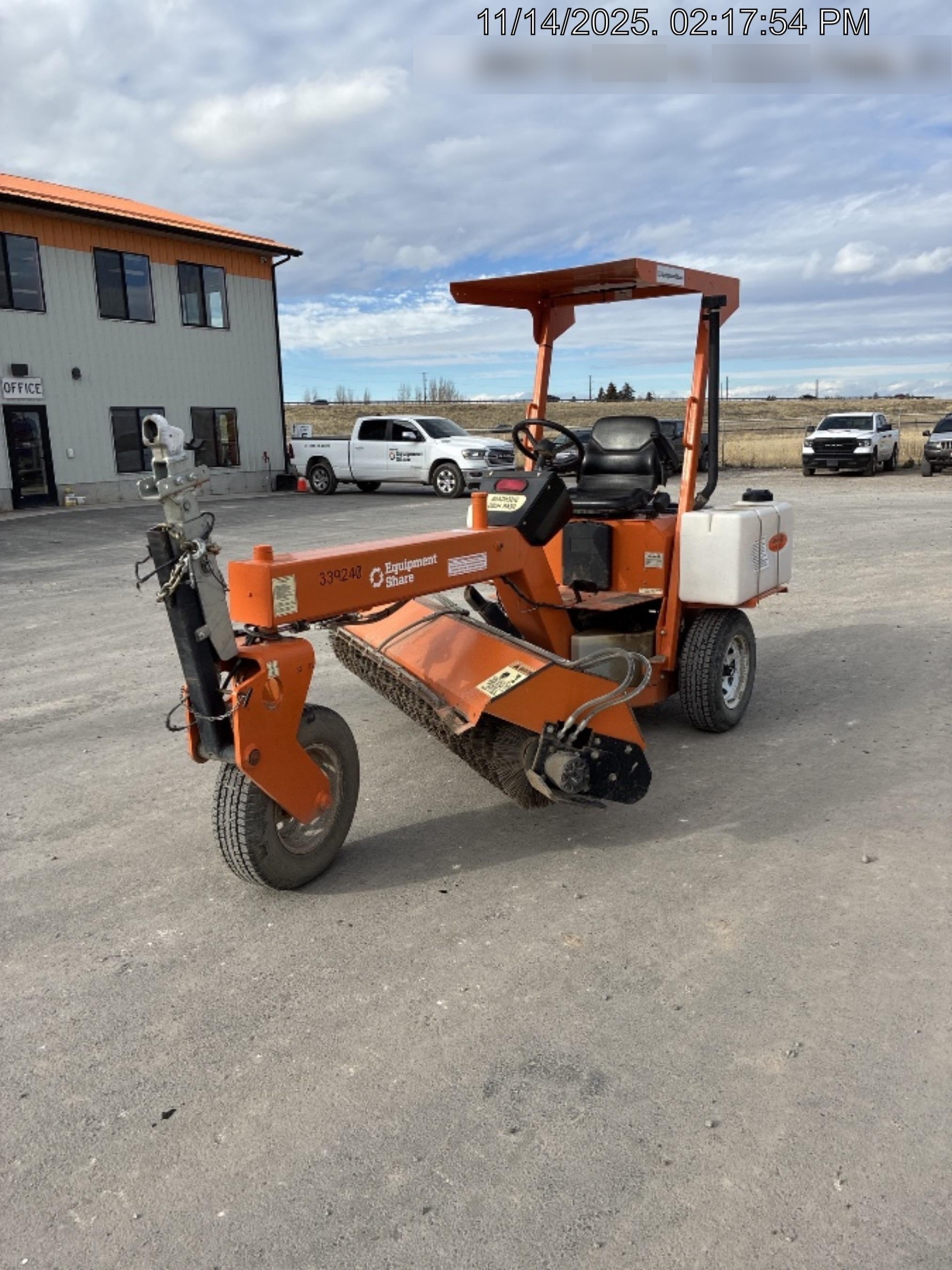 2023 LAYMOR SM-300