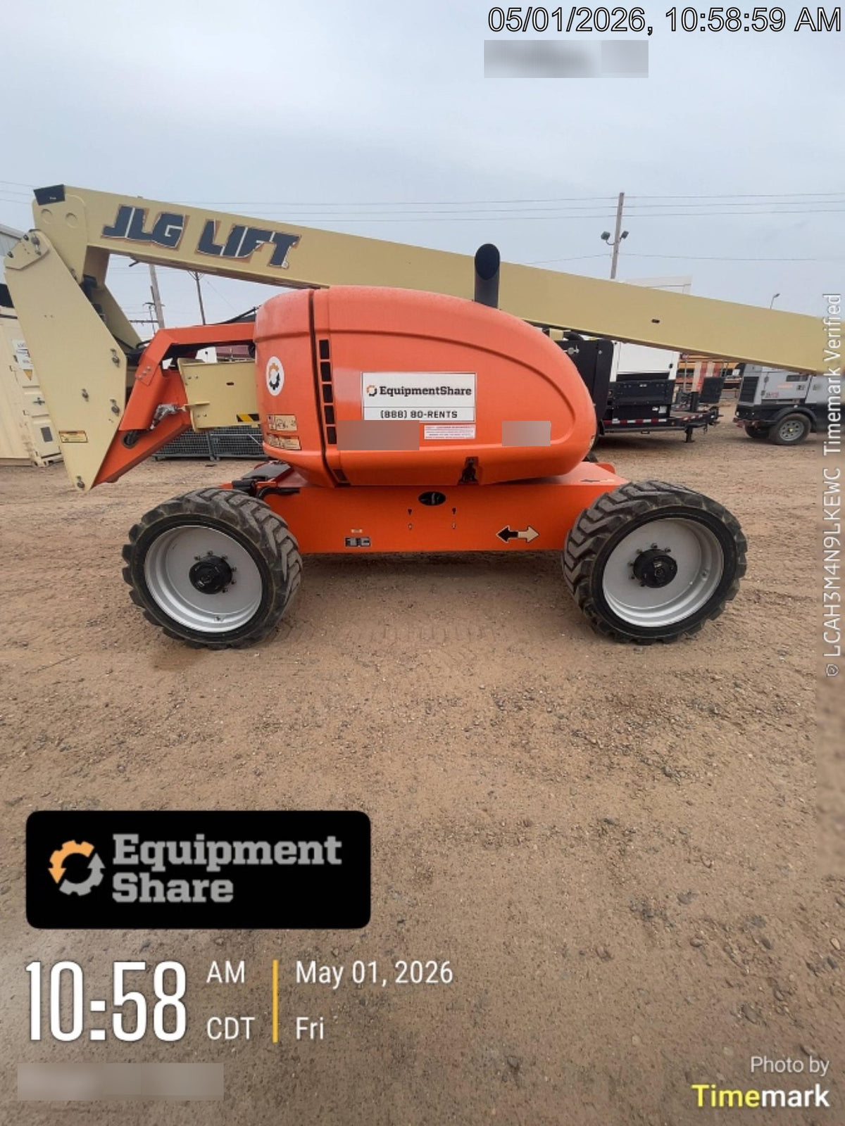 2019 JLG 600AJ