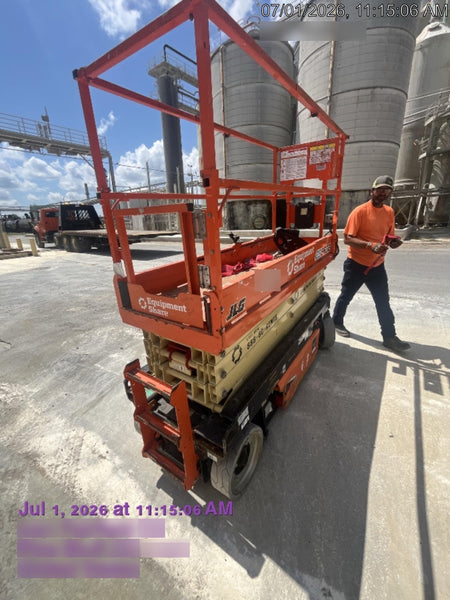 2022 JLG ES2632