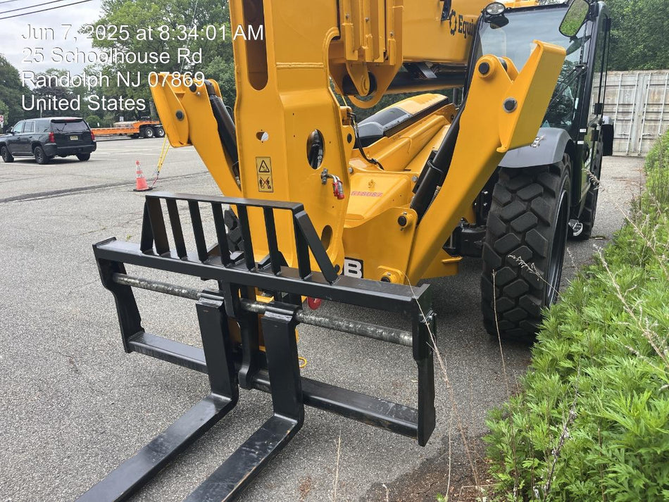 2025 JCB 510-56