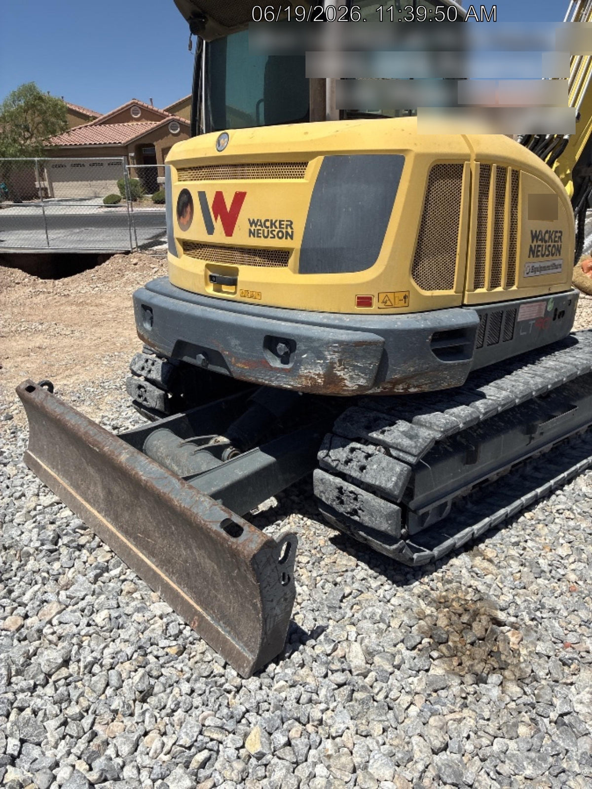 Wacker Neuson ET90 Enclosed Cab, Hybrid Tracks, Long Dipperstick, Bucket